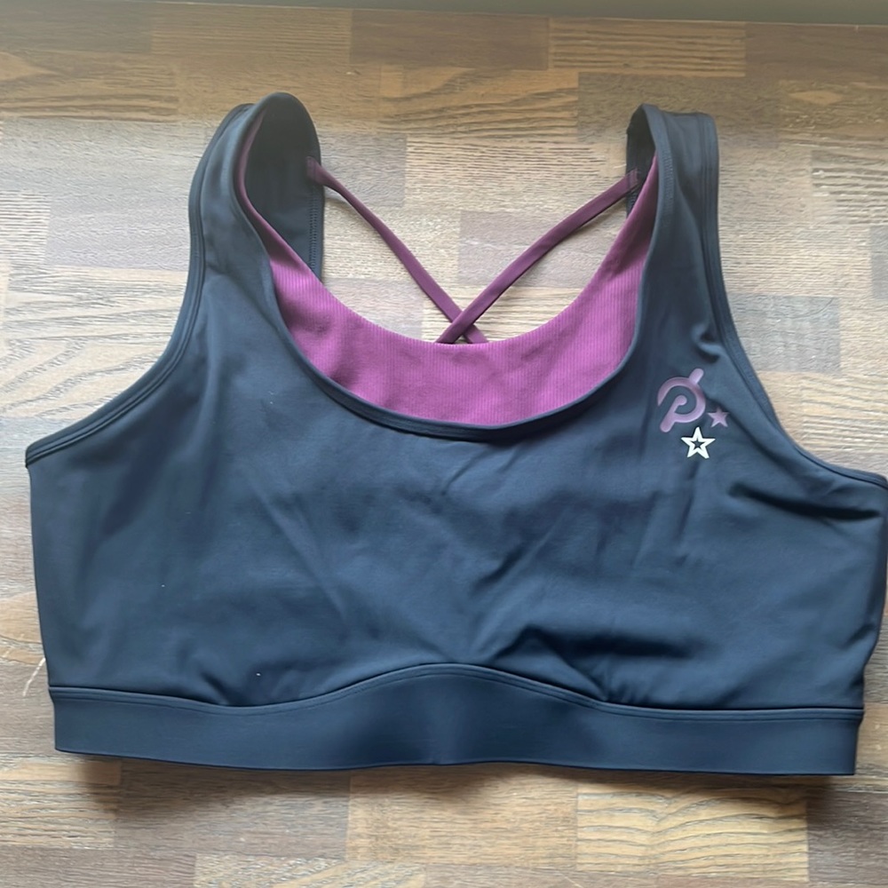Peloton sports bra crop